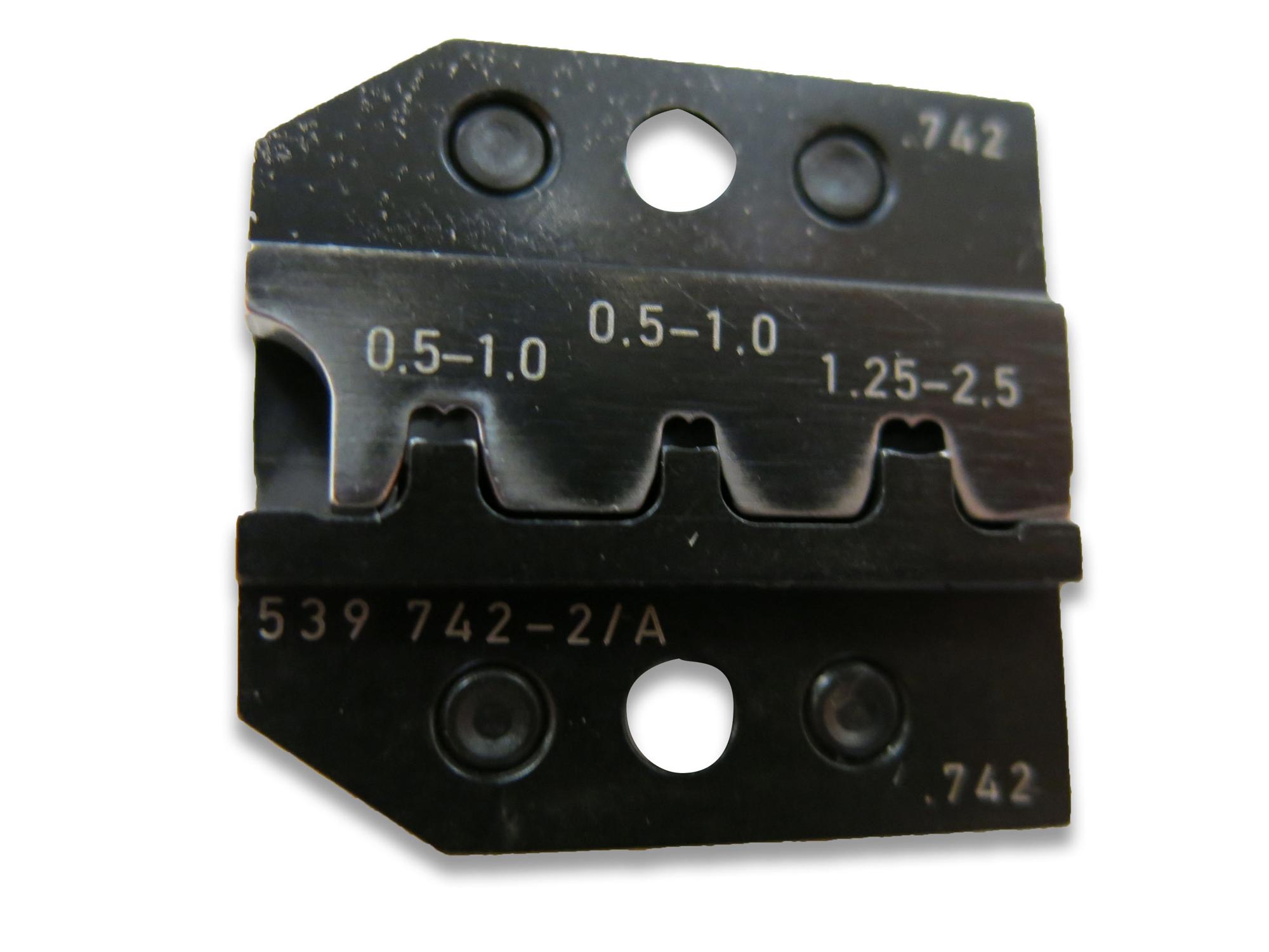 Amp - Te Connectivity 539742-2 Crimp Tool Die, 0.5-2.5Mm2 Contact