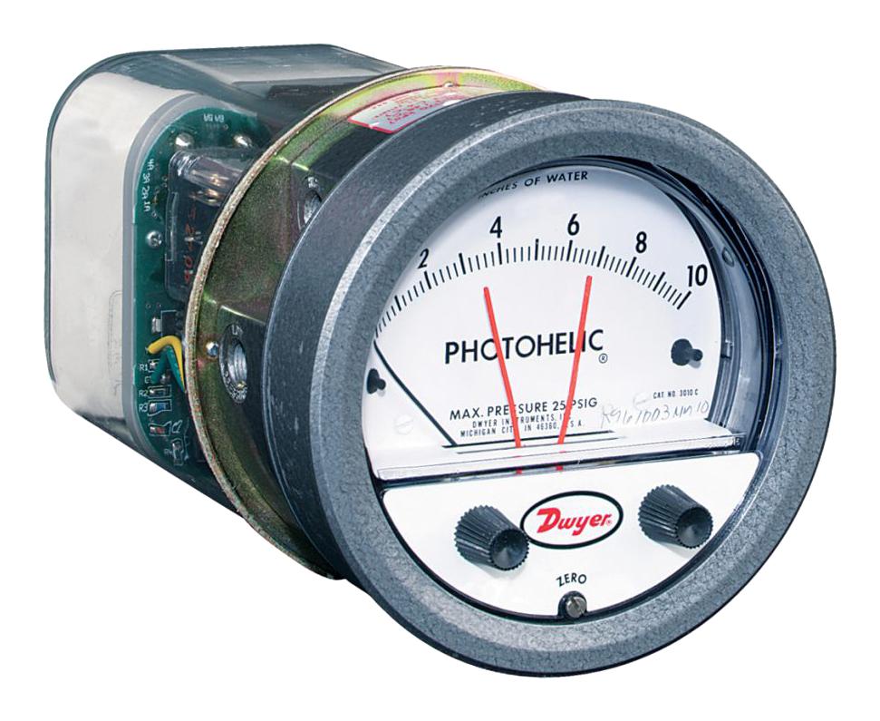 Dwyer A3015. Pressure Gauge, 15Inch-H2O, 1/8fnpt